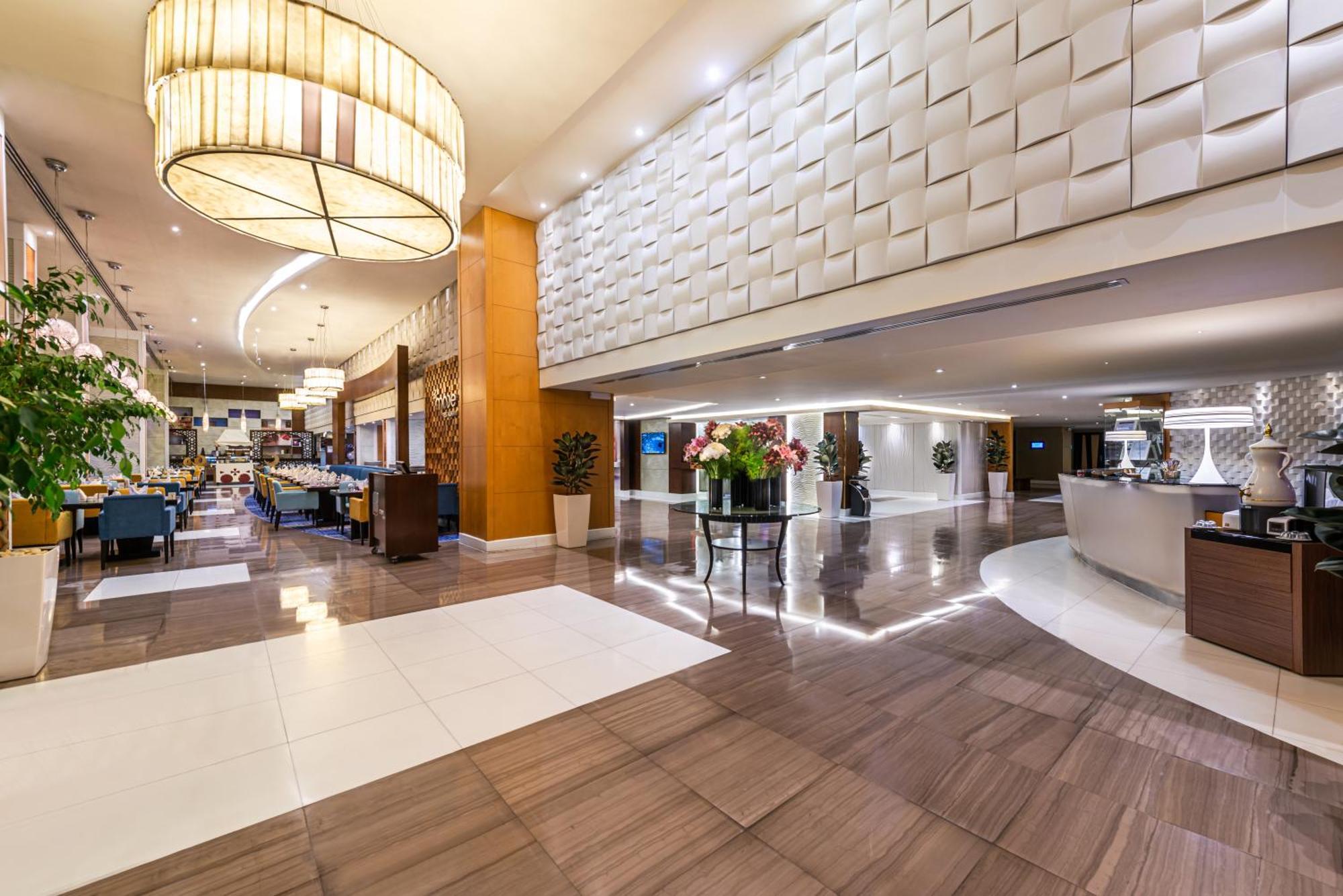 Novotel Olaya 4*